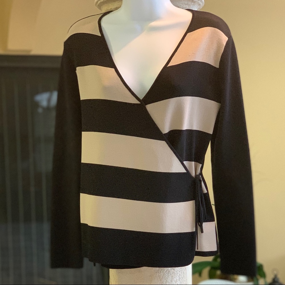 Michelle Nicole Striped Cardigan Sweater Sz M 🧡